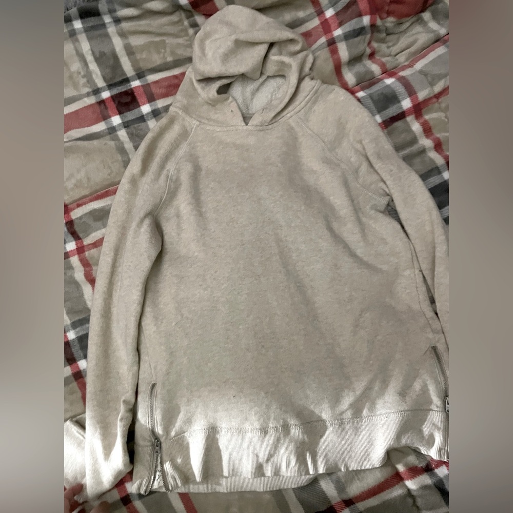 Stylish cream colored hoodie